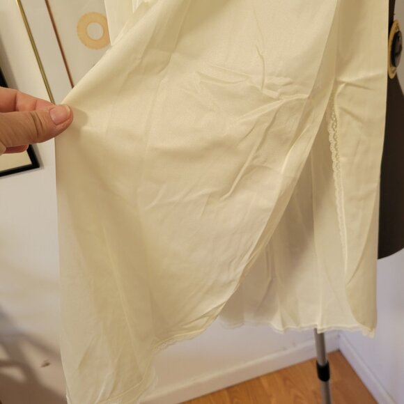 Cream Midi Vintage Nylon Slip M - Picture 2 of 3